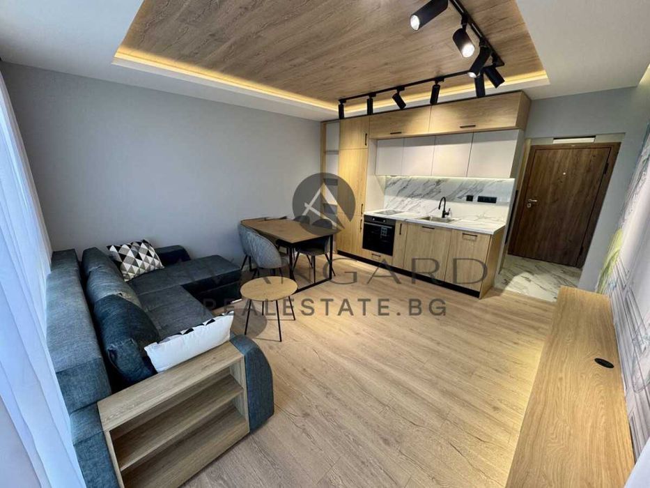 Продава се Двустаен апартамент в Пловдив, Кючук Париж - 64 кв.м за 2157 €/кв.м - Снимка #3