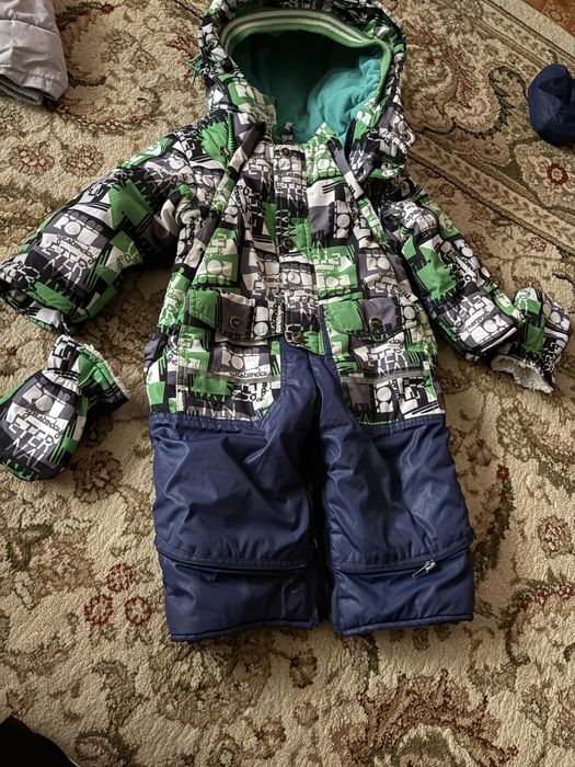 Комбинезон и куртка размер 74