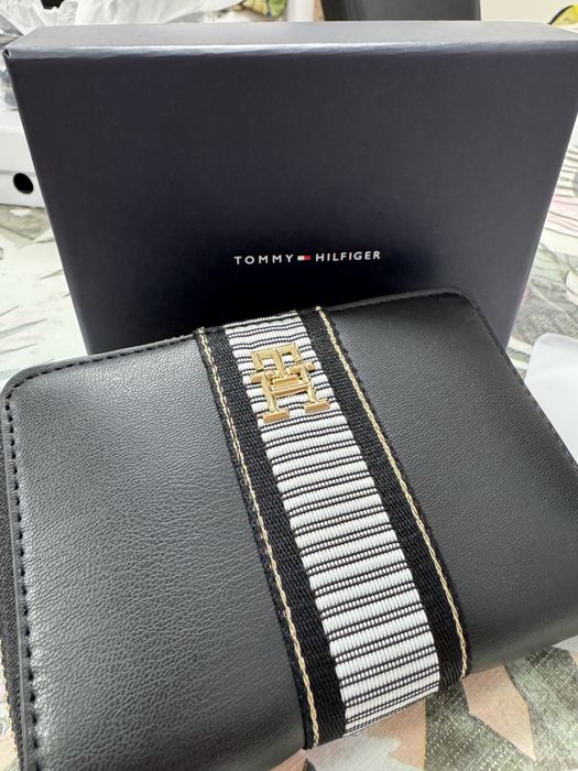 Vand portofel tommy hilfinger