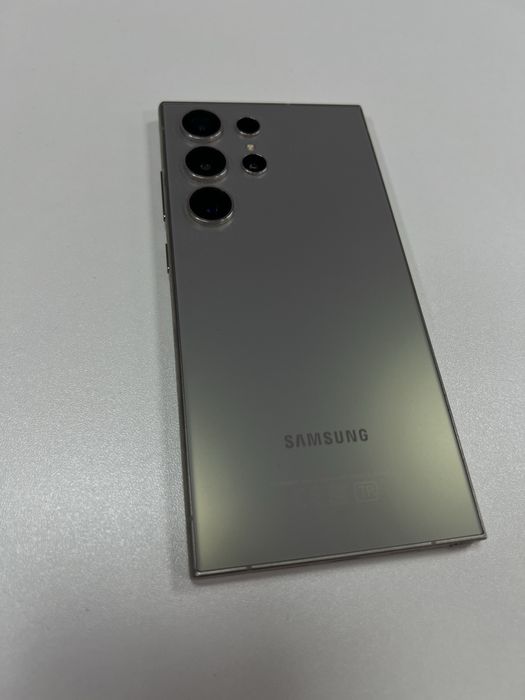 Samsung Galaxy S24 Ultra 5G 256gb