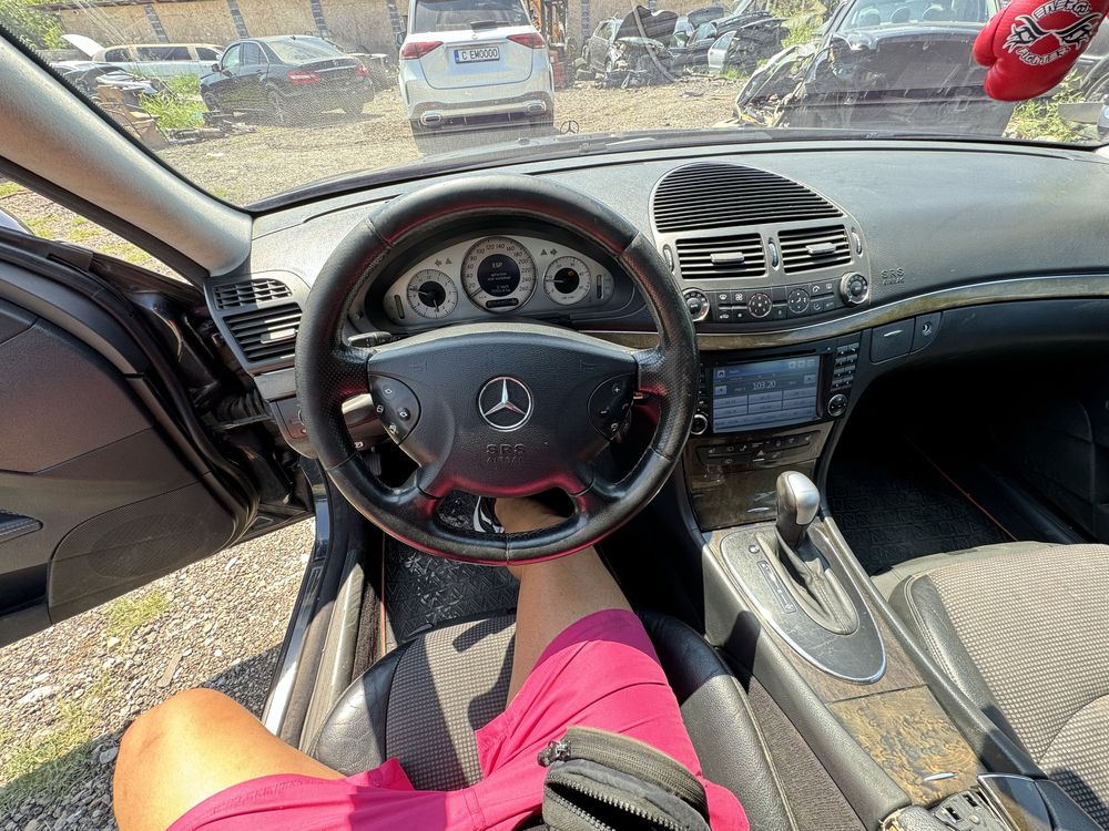 Метцедес W211 2.7 дизел 2004 г автоматик само на части