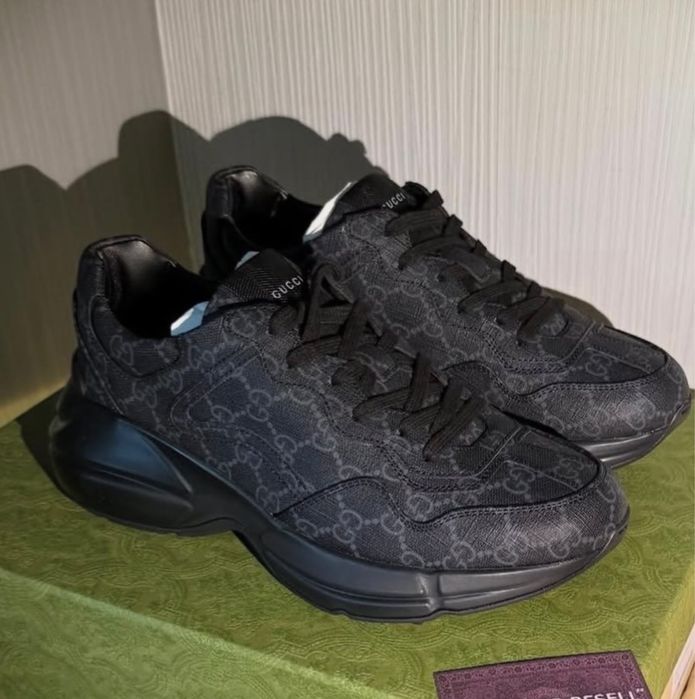 Adidasi sneakers gucci