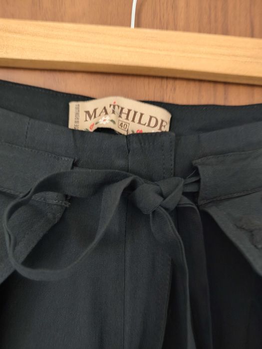 Vand pantaloni negrii Mathilde