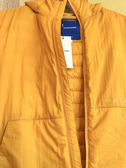 Яке на Jack & Jones