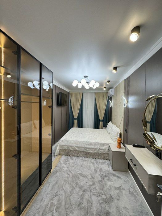 Квартира продаётся ул Мукимий метро Хамза Новза 2в3/3/4 кирпич евро ре