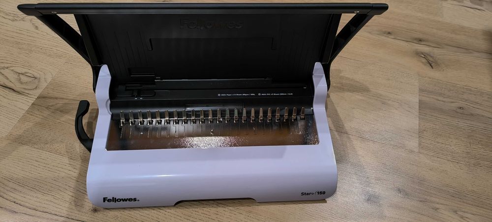 Fellowes Машина за подвързване със спирала