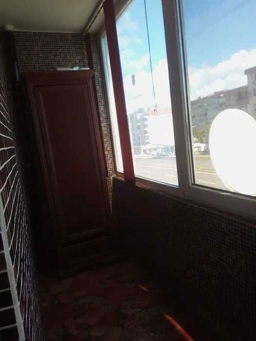 Дава се под наем Двустаен апартамент в Бургас, Меден рудник - зона А - 76 кв.м за 200 € - Снимка #3