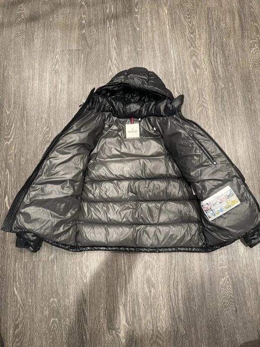 Geaca M.o.n.c.l.e.r Maya