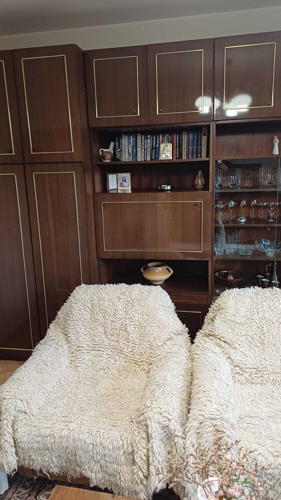 Дава се под наем Тристаен апартамент в Пловдив, Въстанически - 81 кв.м за 561 € - Снимка #9