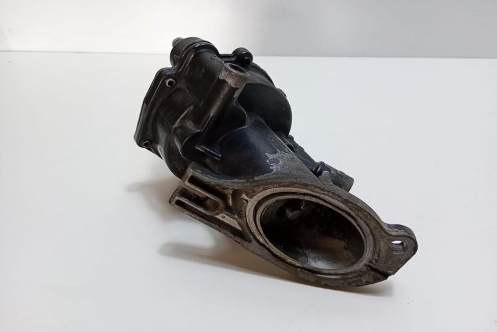 Pompa vacuum 1.8 tdci 93BB2A451AC Ford Focus prima generatie