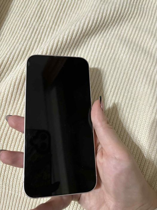 Iphone 13 лилав като нов