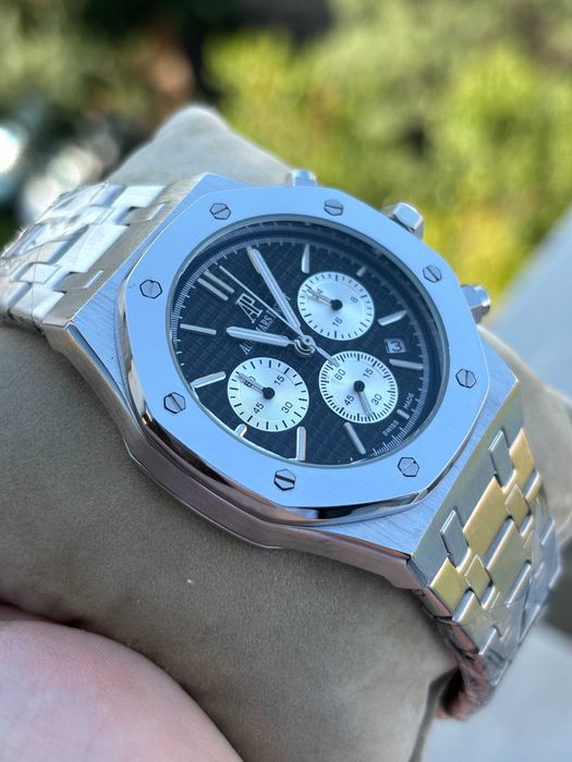 Ceas barbatesc metalic Argintiu-Negru Cronograf NOU