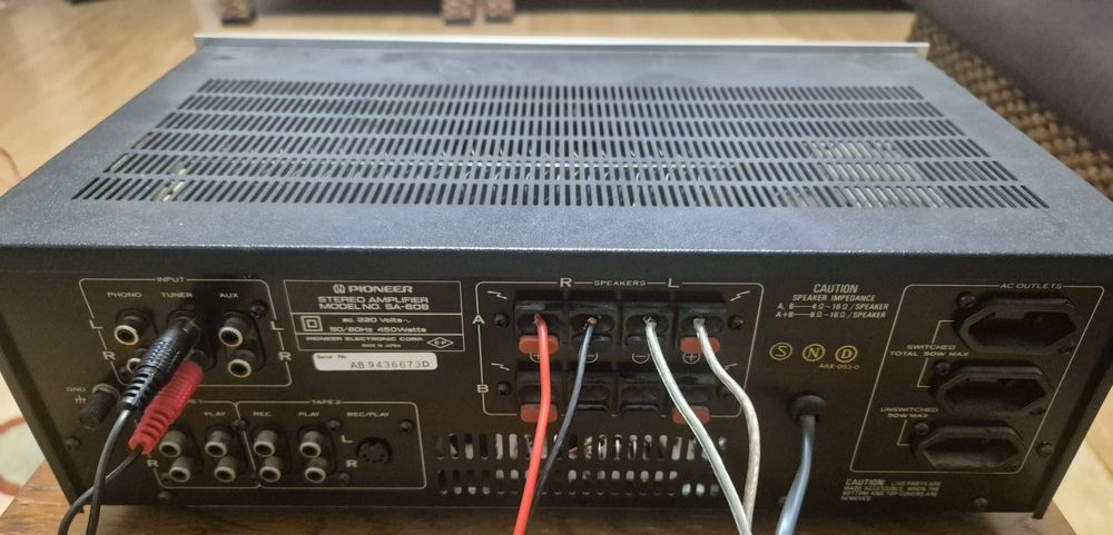 Amplificator JVC și Pioneer