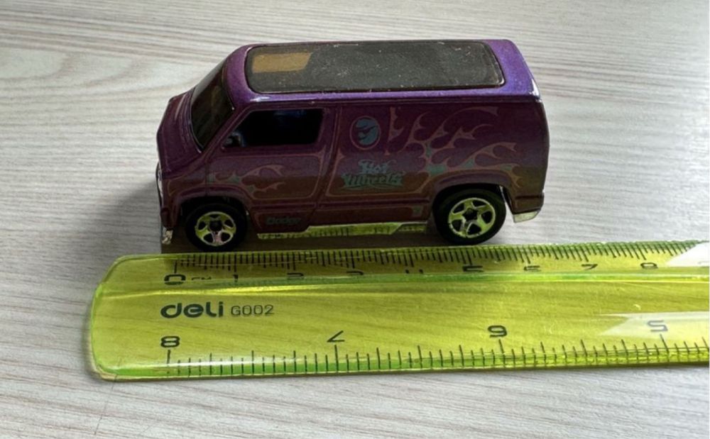 Machete auto 1/60 Johnny Lighting