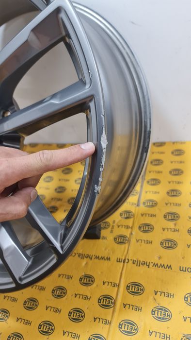 1buc janta BMW 5 g30 g31 18 M pachet 8093405