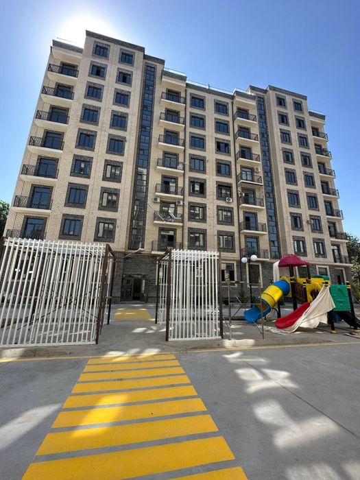 Срочно продается своя трех ком квартира