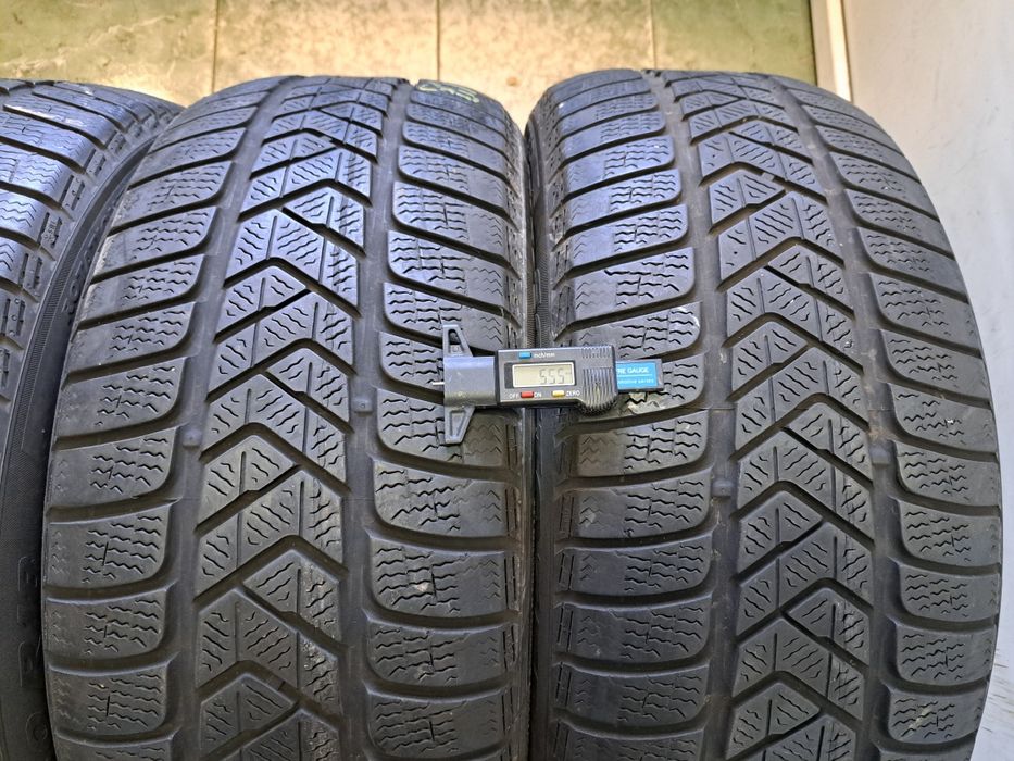 4 anvelope 215/70 R16 Pirelli