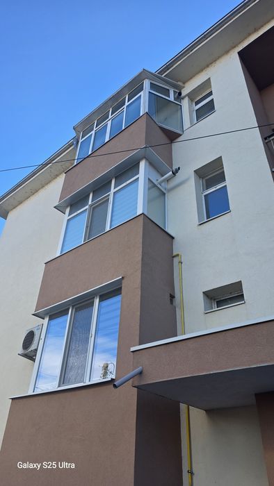 Продава се Тристаен апартамент в Силистра, Център - 65 кв.м за 1020 €/кв.м - Снимка #1