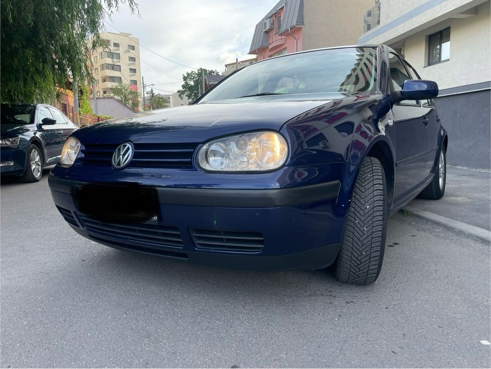 Vand VW Golf 4 1.6 16v benzina + GPL