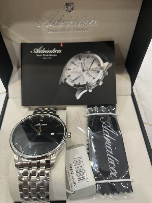 Продам швейцарские часы