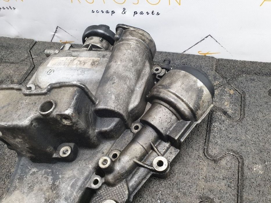 Capac distributie vibrochen VOLKSWAGEN GOLF V 1K1 2003 - 2009 1.6 FSI BAG, BLF, BLP  03C109211E