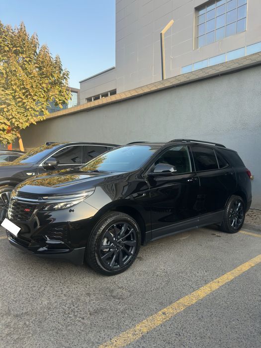 Продается Chevrolet Equinox RS