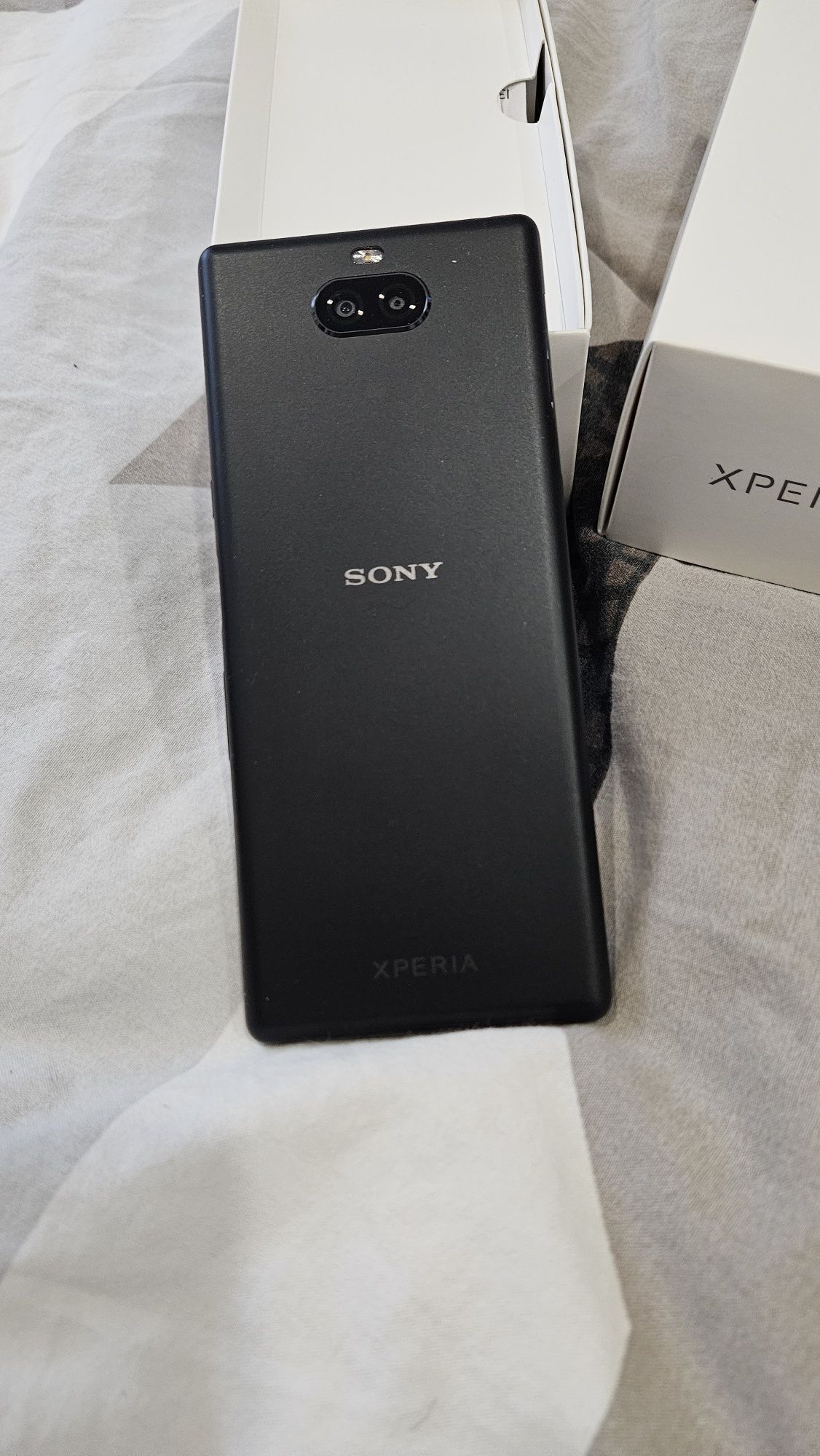 *НОВ*Sony Xperia 10