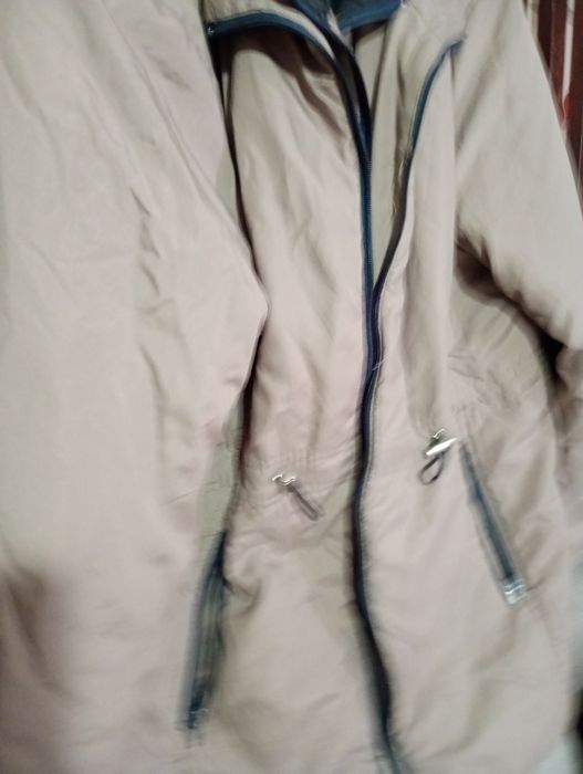 Geaca unisex, mărimea xl, ușoară și călduroasă