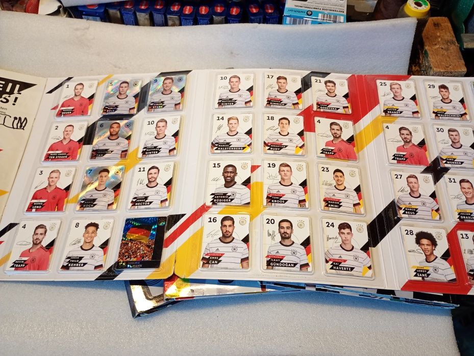 Album cartonașe fotbaliști