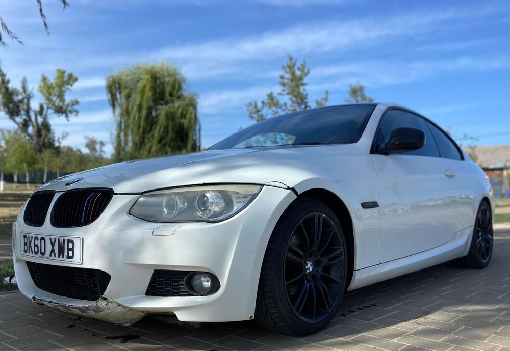 Dezmembrez BMW 320d M-Pack E92 Lci 112.000 Mile,an 2010 M pack led