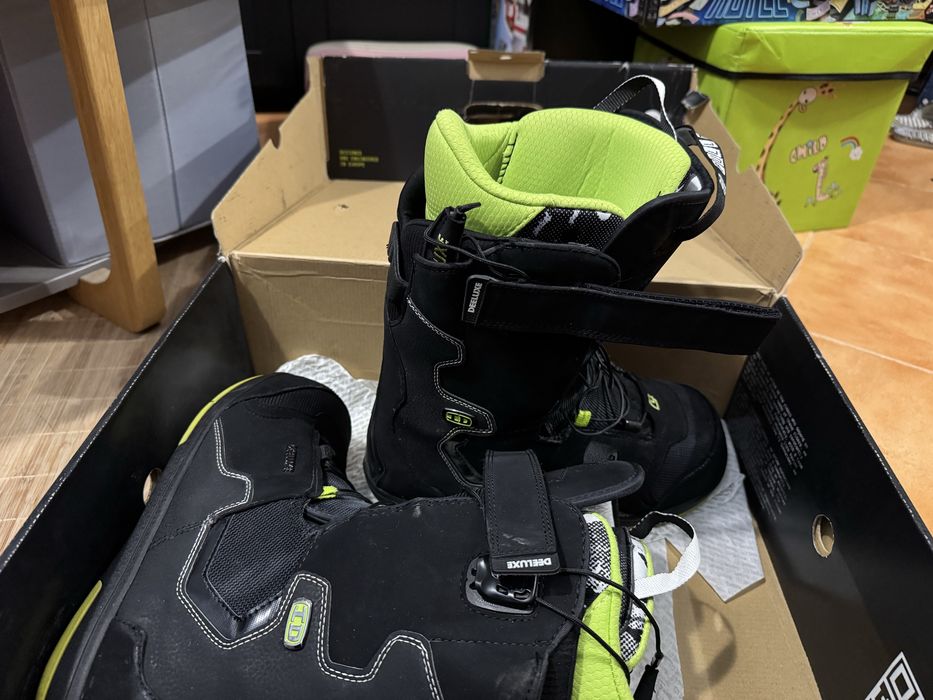 Boots snowboard Deeluxe 43
