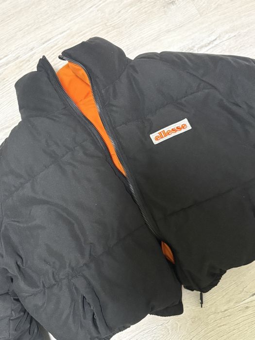 Двулицево яке Ellesse в размер S/M
