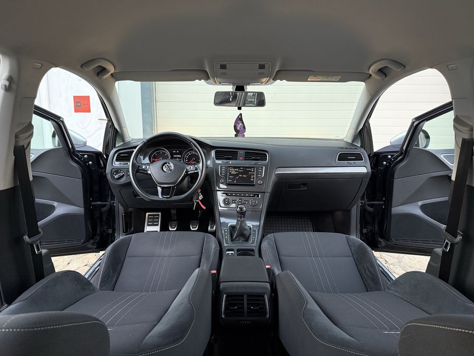 VW Golf 7 Alltrack / 2.0 TDI 150 CP / 2016 / 4x4 / 11.799€