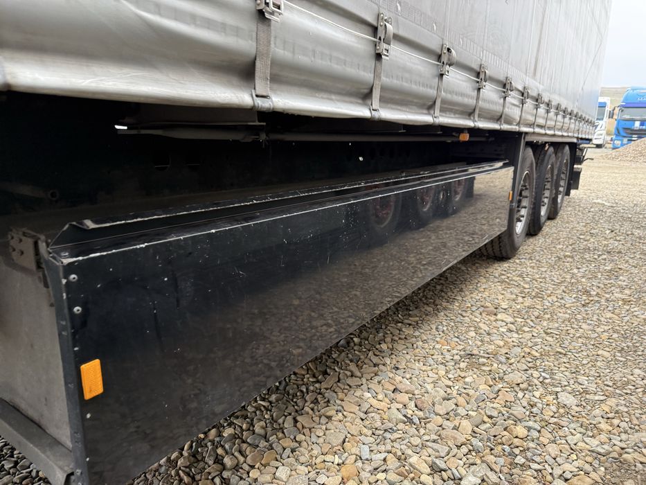 Vand SemiRemorca Schmitz Cargobull din anul 2014