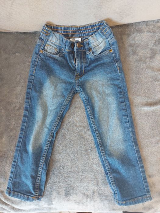 Лот дънки и риза за момче 92-98 размер