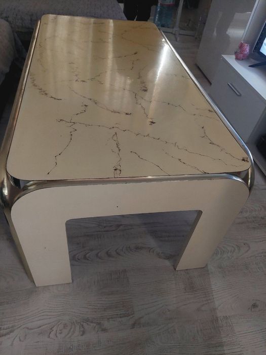 Холна маса слонова кост