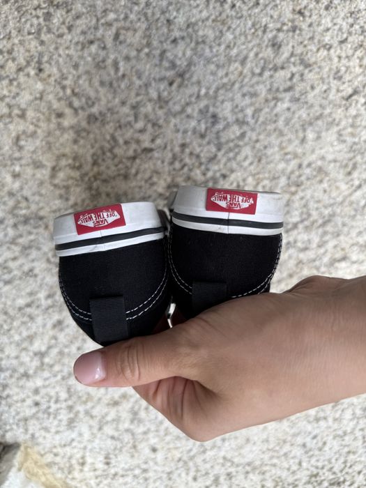 Boys Vans Running Shoes EU 26.5 (US10)  practic noi