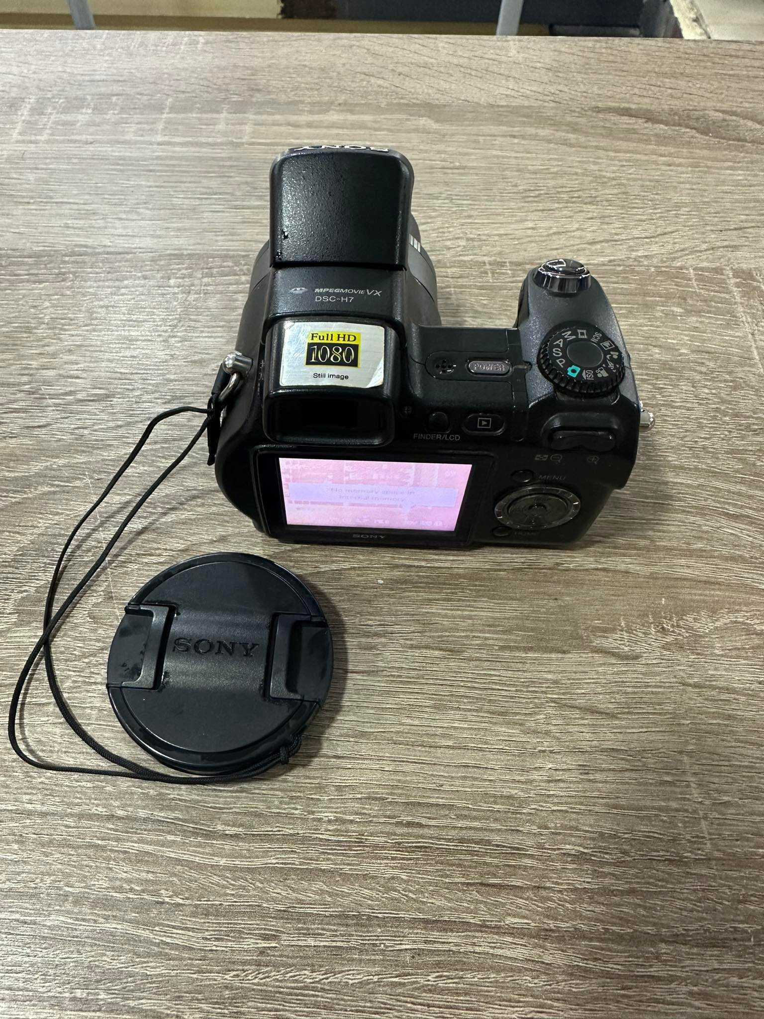Продавам Фотоапарат Sony Cyber-shot DSC-H7