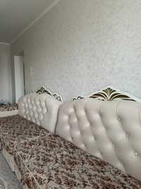 Продам большой раздельный диван с подушками