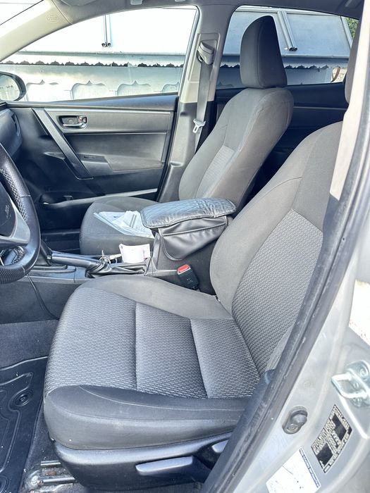 Toyota Corolla 1.4 Diesel, navigatie android, faza scurta led