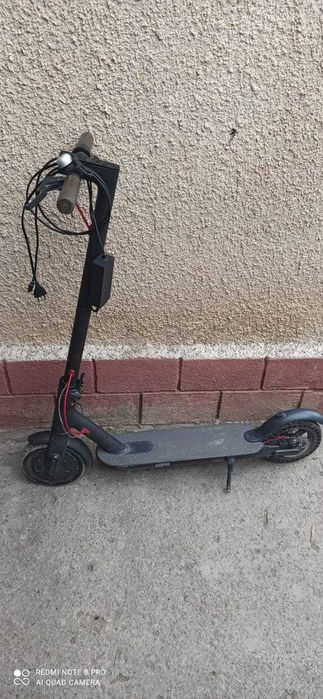 Продам Электросамокат состояние отличное
