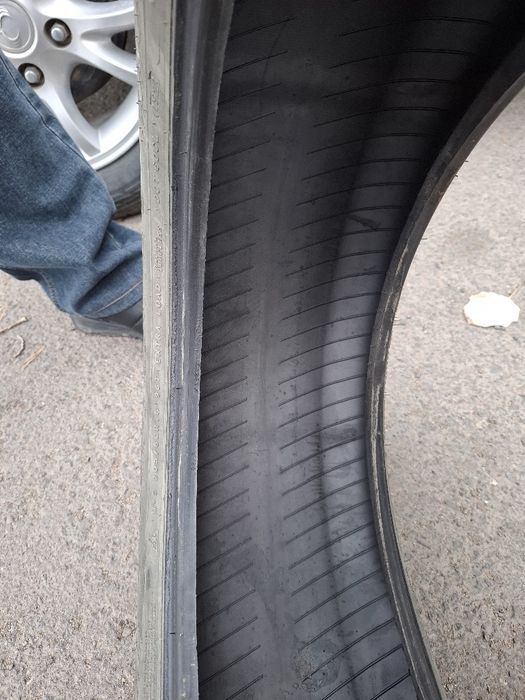 Зимний шины продаю