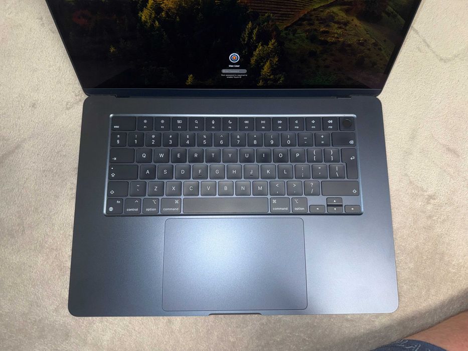 MacBook Air M2 15" | 8GB RAM | 256GB SSD