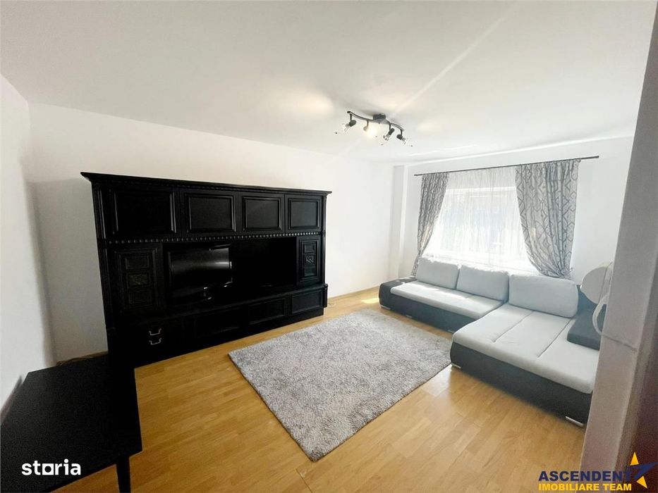 Structura decomandata,mobilat si utilat cochet,etaj 1,Centrul Civic,Br