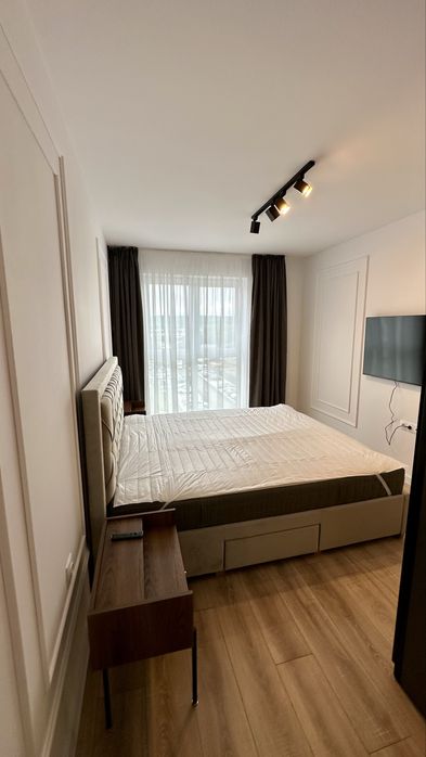 Inchiriez 3 camere Maurer + Parcare subterana B24 incalzire pardoseala