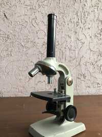Микроскоп советский УМ-301
