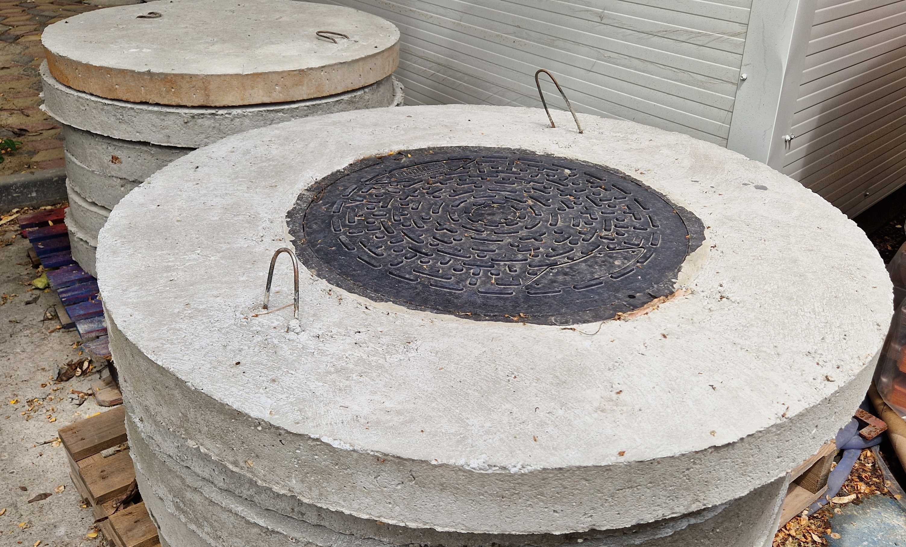 Capac din beton armat, placa de acoperire camine beton