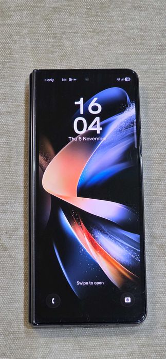 Samsung Z Fold 4
