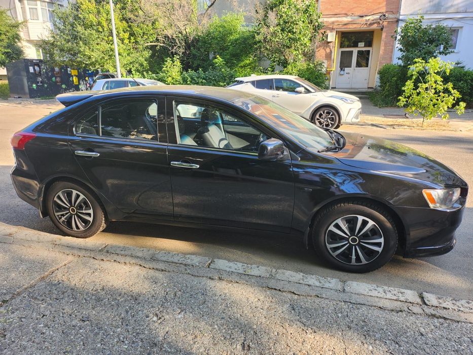 Mitsubishi Lancer Sportback 1.8 benzina