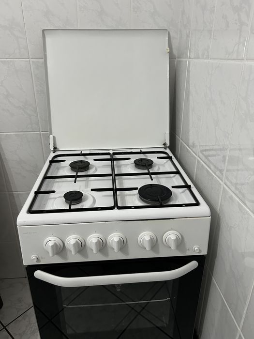 Aragaz Arctic aprindere electrica, rotisor si grill